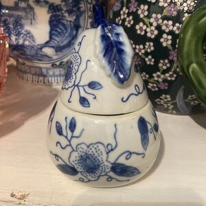 Vintage Bombay Ceramic Blue and White Pear Chinoserie
